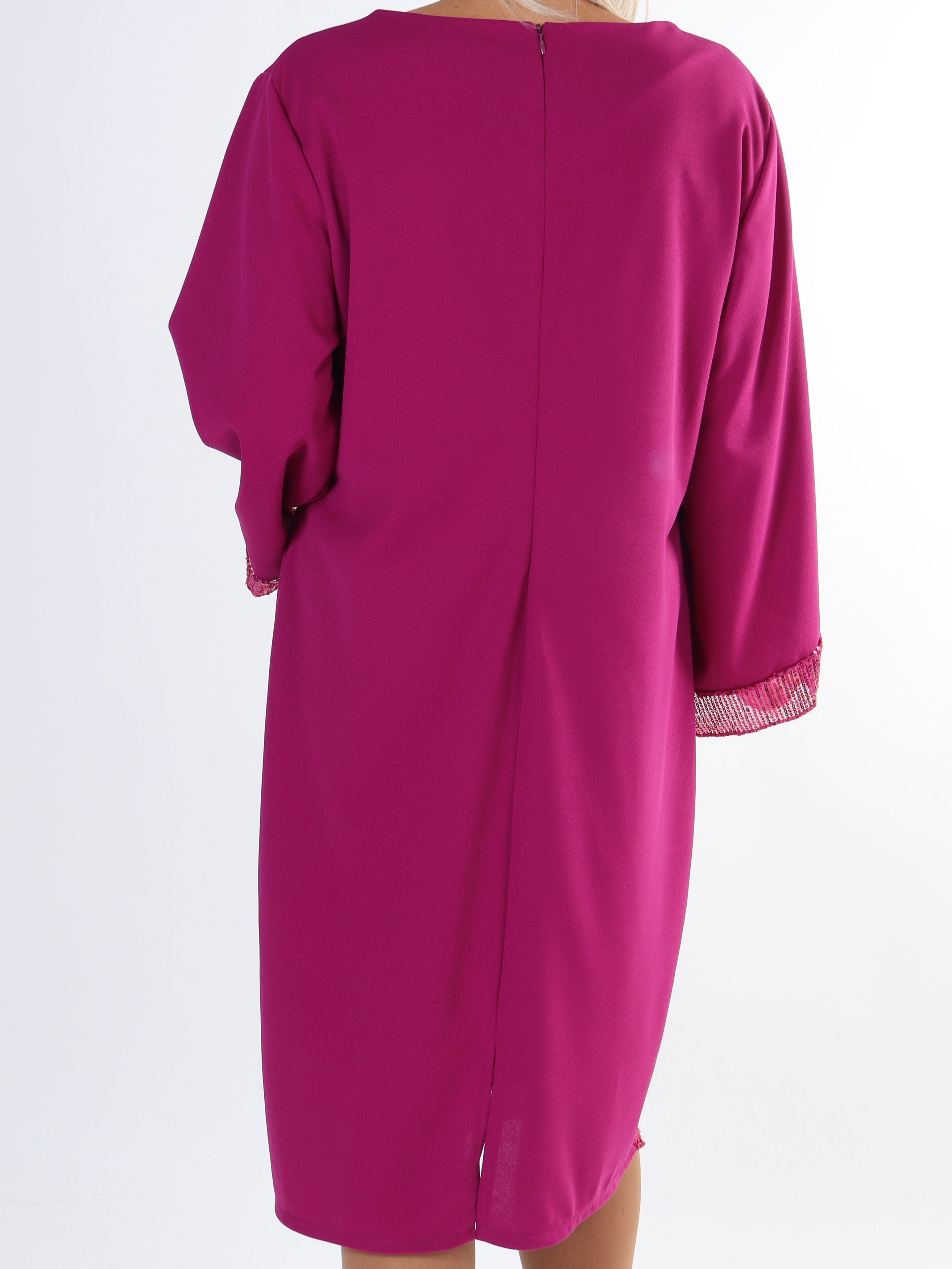 Lanza - Fin plus size kjole detaljeret med paillet kanter